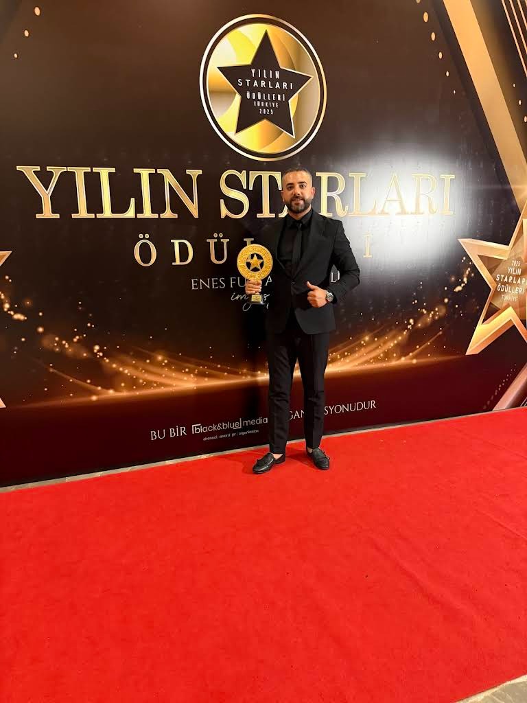 Hüseyin Özdemir - Yılın Starları Ödül Töreni